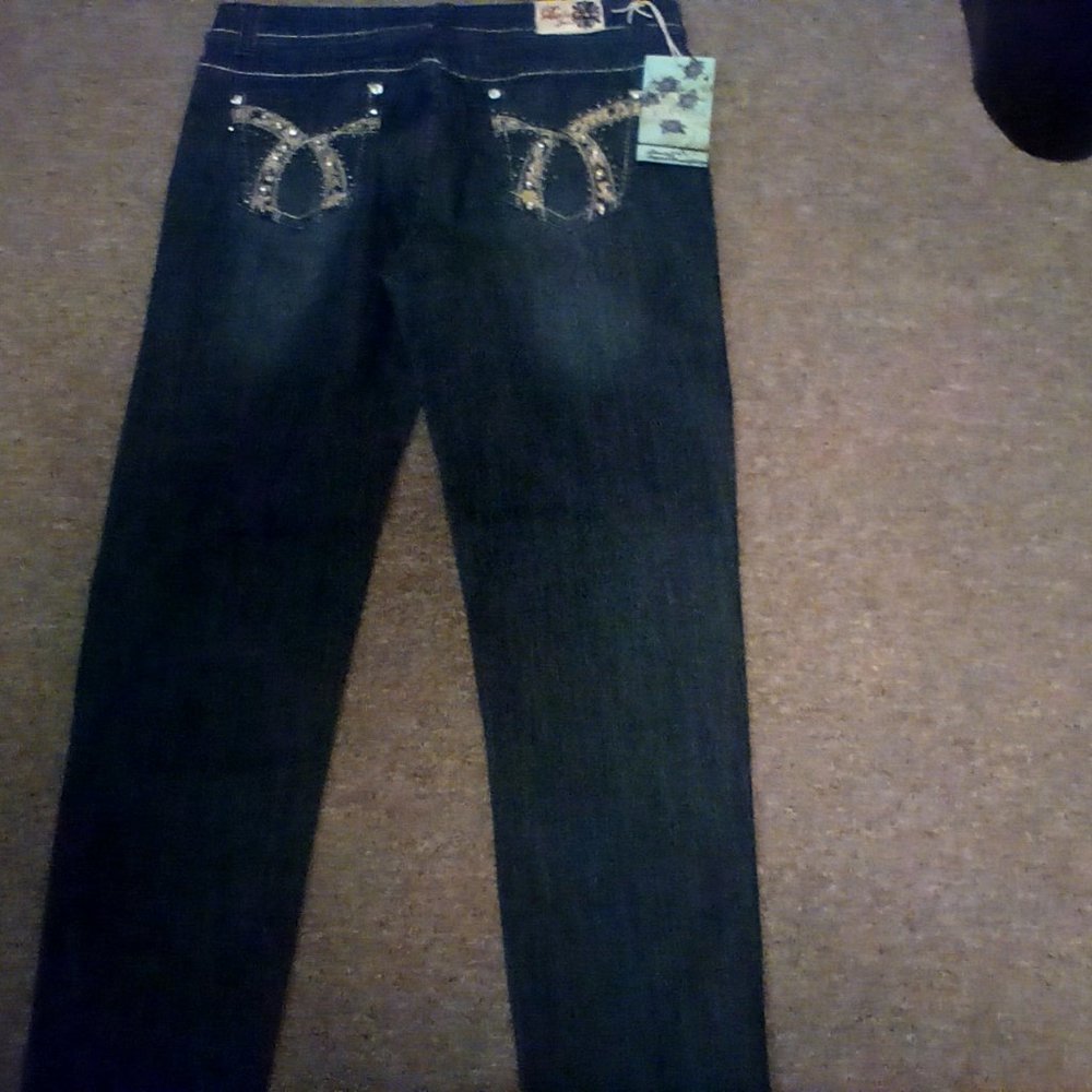 Women's NWT jeans